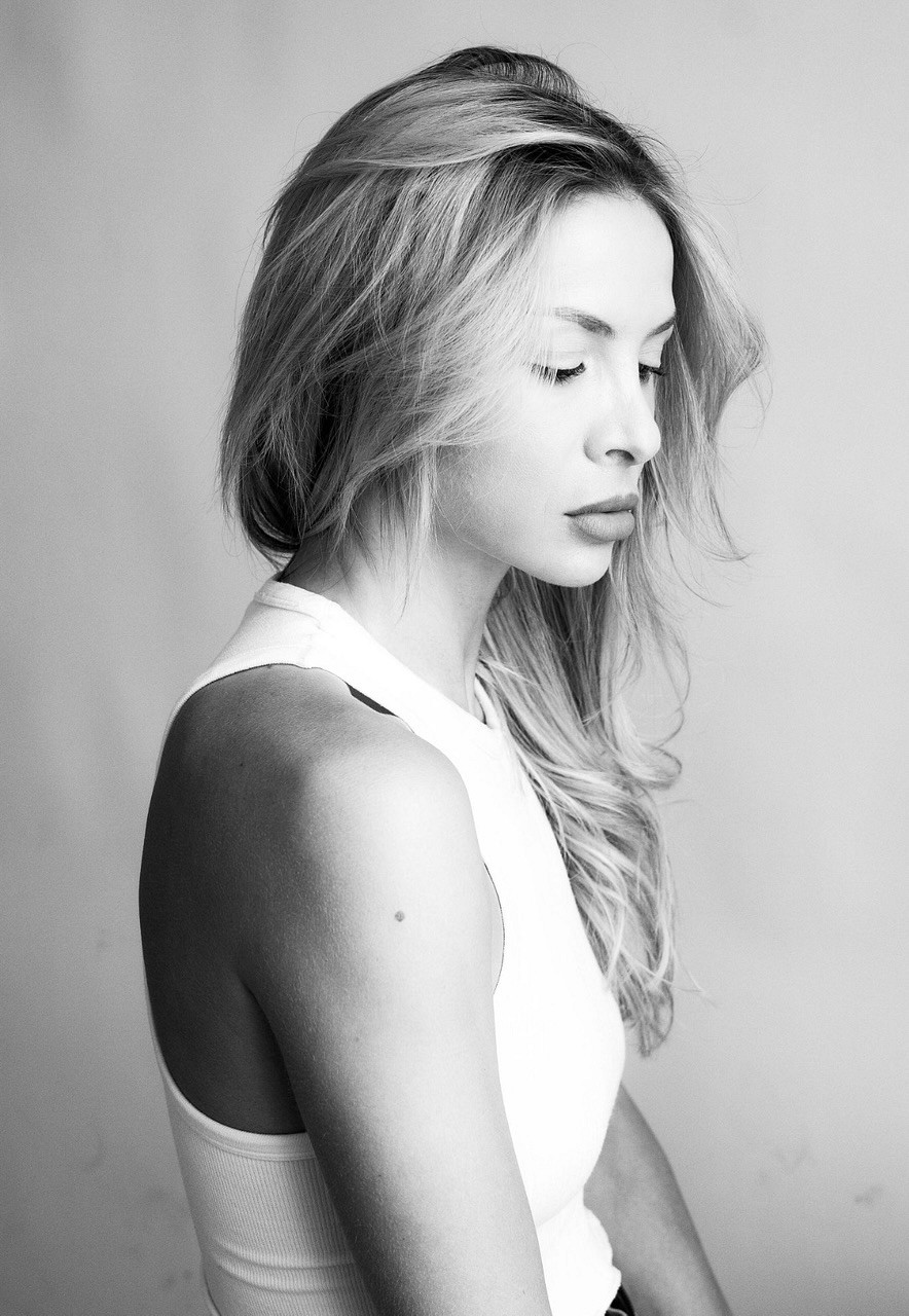 Amandine Noworyta — Noir & blanc